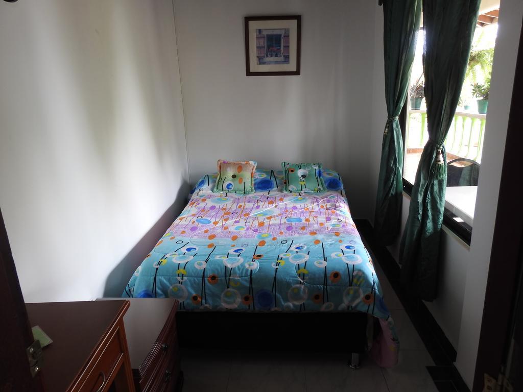 Hostal La Sultana Santa Rosa De Cabal Εξωτερικό φωτογραφία