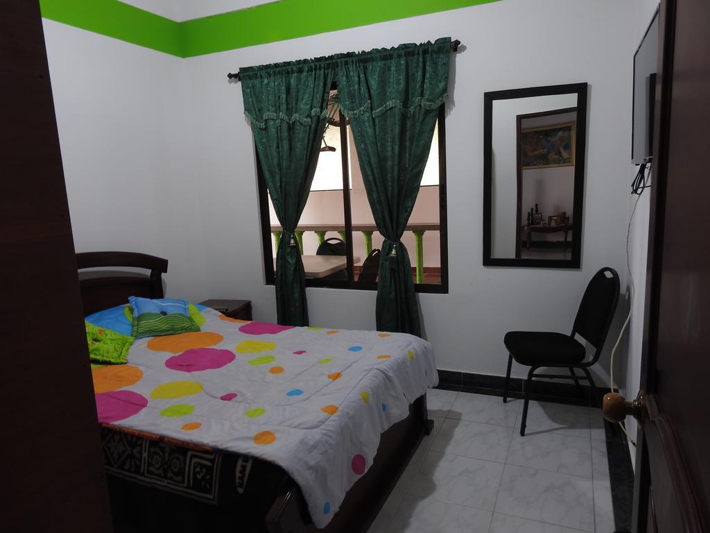 Hostal La Sultana Santa Rosa De Cabal Εξωτερικό φωτογραφία